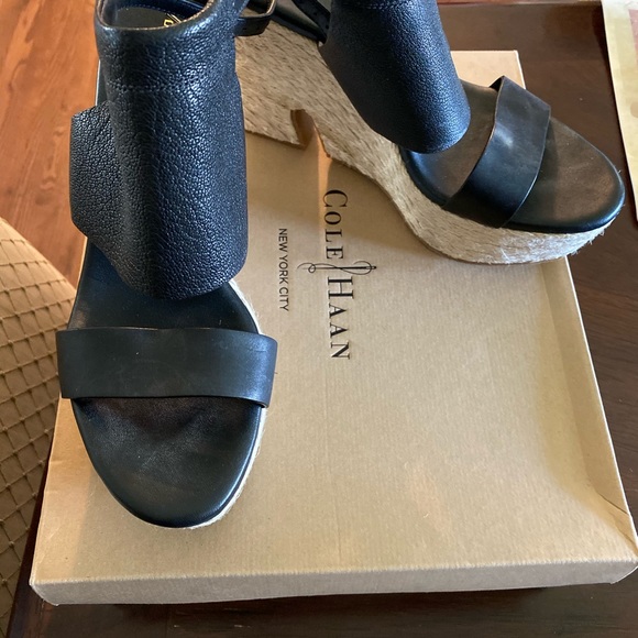 Shoes - Picture 2 of 2